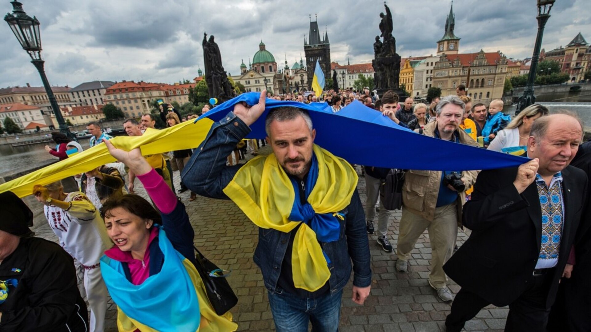 Українські біженці можуть залишитися в ЄС назавжди – The Economist