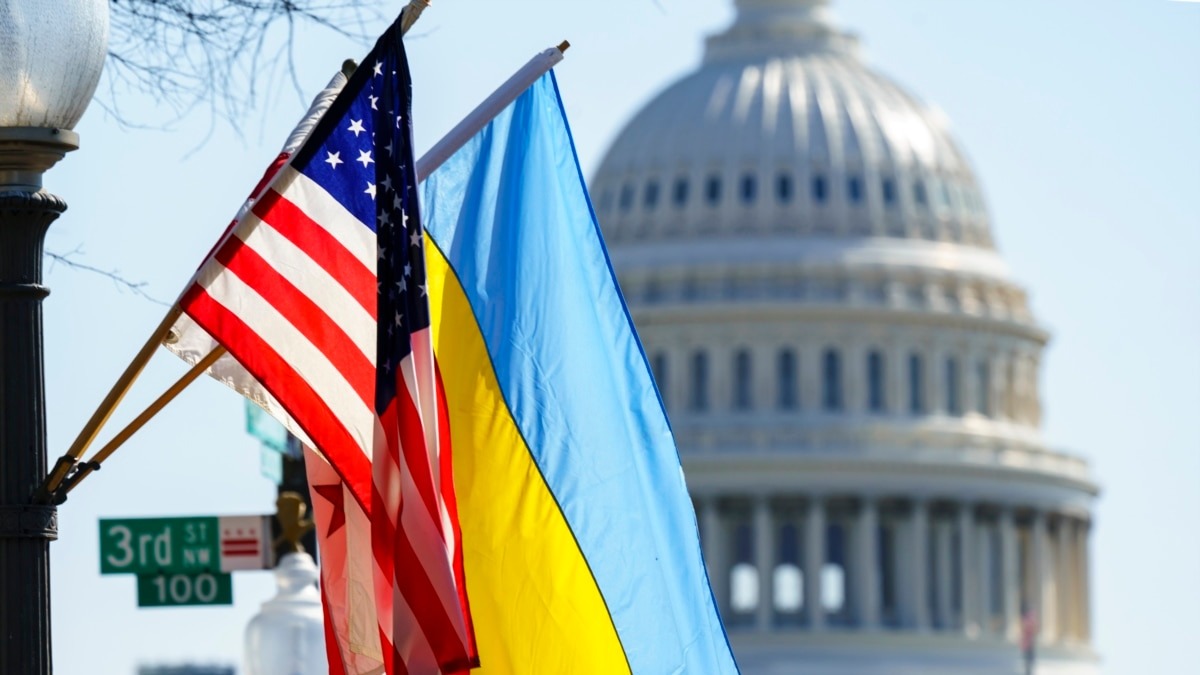 Чи втомились США допомагати Україні: КМІС з’ясував думку людей